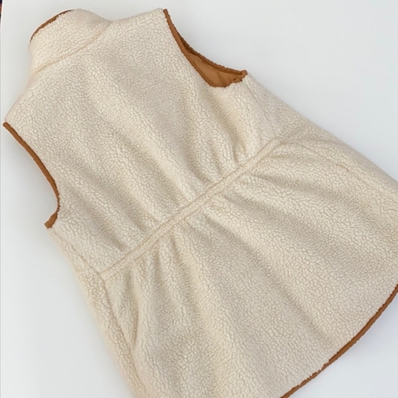 Maternity Vest - Picture 2 of 2